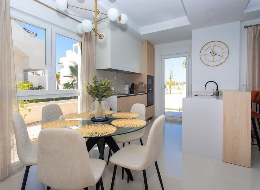 2 slaapkamer Appartement te koop in Ciudad Quesada met zwembad - € 379.000 (Ref: 9211442)