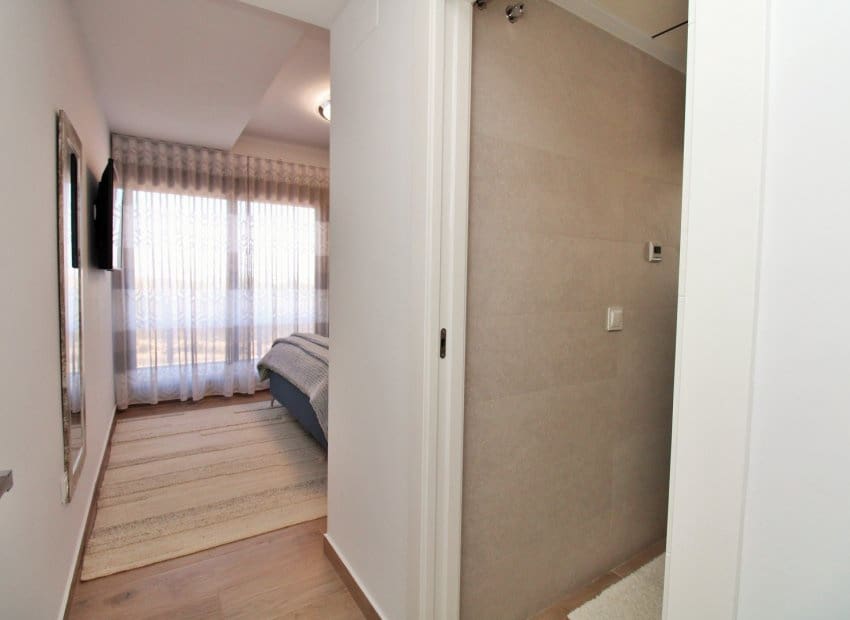 3 bedroom Villa for sale in Villamartin with pool - € 448,000 (Ref: 9211449)