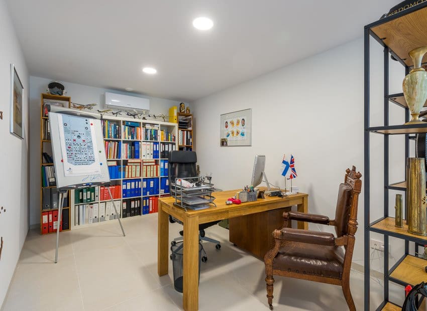 4 chambre Villa/Maison à vendre à Dehesa de Campoamor avec piscine - 1 450 000 € (Ref: 9211451)