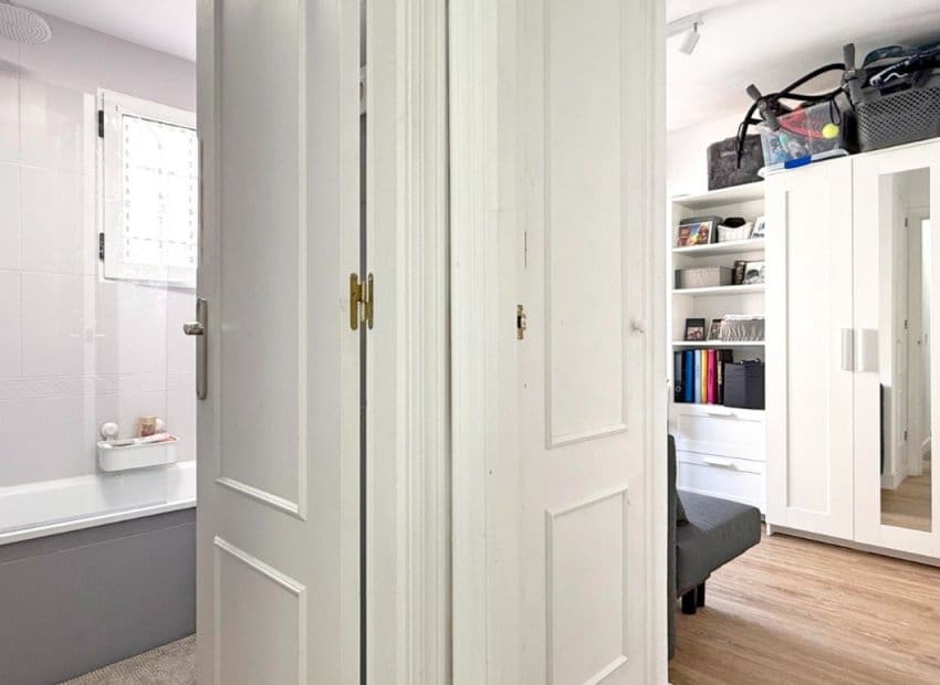 4 makuuhuone Omakotitalo myytävänä paikassa Torrevieja - 189 950 € (Ref: 9211454)