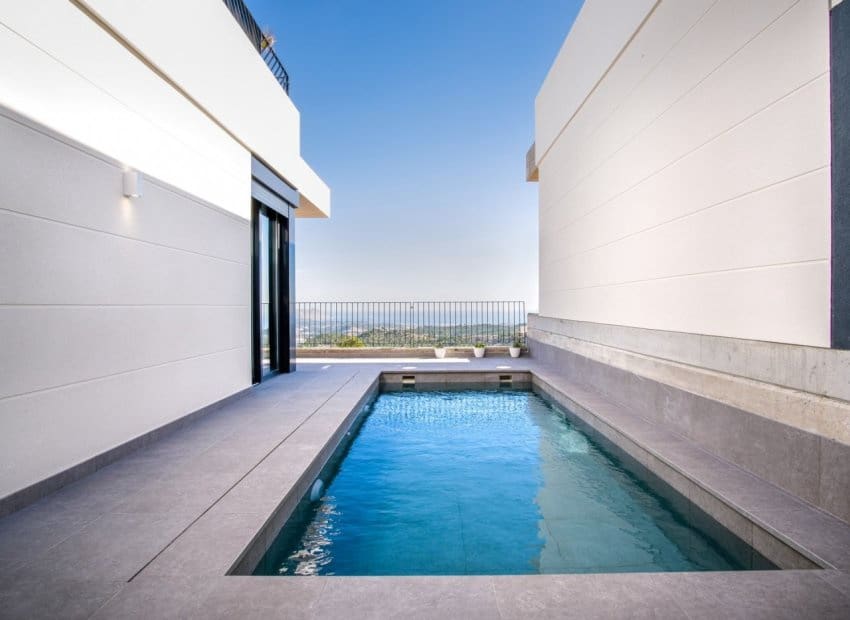 3 bedroom Villa for sale in Polop with pool - € 625,000 (Ref: 9211461)