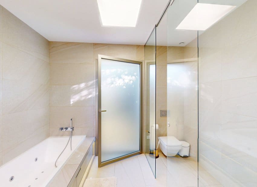 Chalet de 3 habitaciones en Orihuela Costa en venta con piscina - 950.000 € (Ref: 9211462)