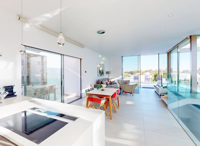 Chalet de 3 habitaciones en Las Colinas Golf, Orihuela en venta con piscina - 950.000 € (Ref: 9211462)