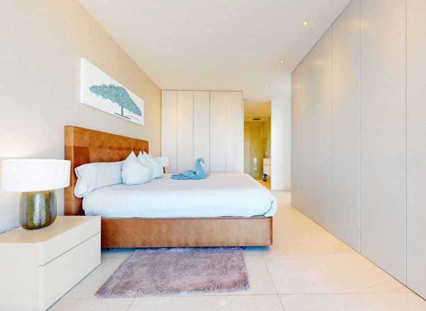 Chalet de 3 habitaciones en Orihuela Costa en venta con piscina - 950.000 € (Ref: 9211462)