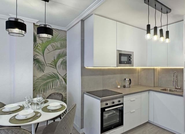 2 slaapkamer Appartement te koop in Antonio Machado, Torrevieja - € 165.000 (Ref: 9211464)