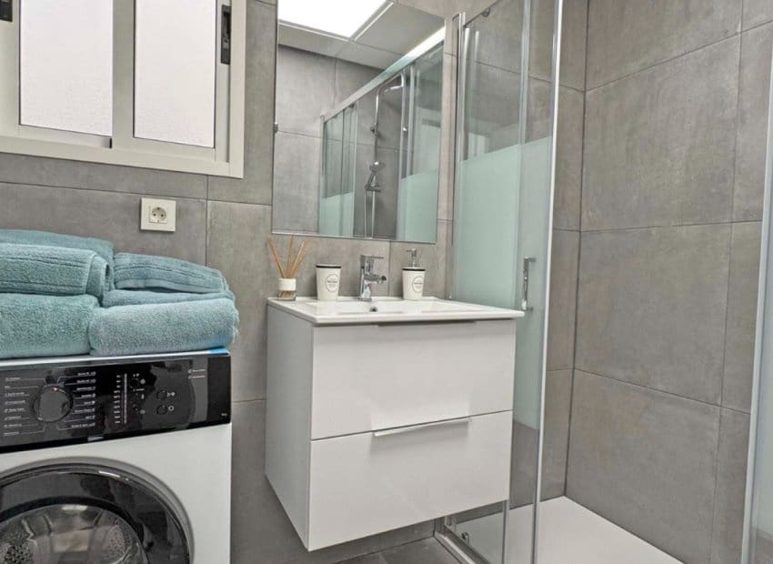 2 soveværelse Lejlighed til salg i Torrevieja - € 165.000 (Ref: 9211464)