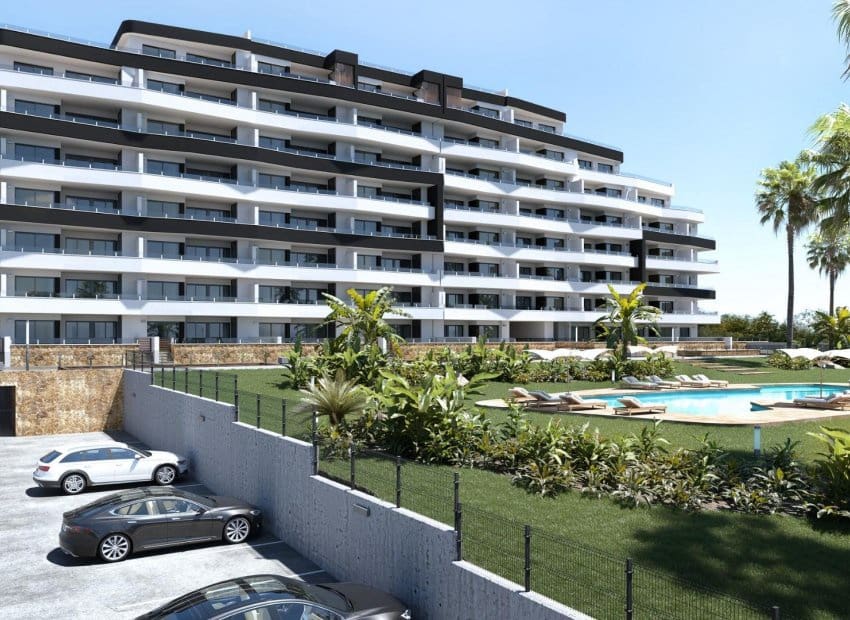 2 Zimmer Apartment zu verkaufen in San Miguel de Salinas mit Pool - 219.000 € (Ref: 9211466)