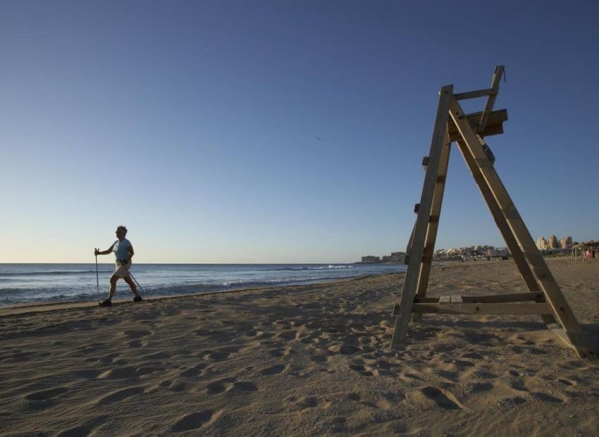 2 soveværelse Lejlighed til salg i Torrevieja med swimmingpool - € 263.900 (Ref: 9211468)