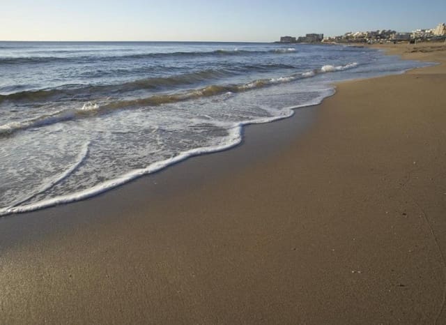 2 Zimmer Apartment zu verkaufen in Aguas Nuevas, Torrevieja mit Pool - 263.900 € (Ref: 9211468)