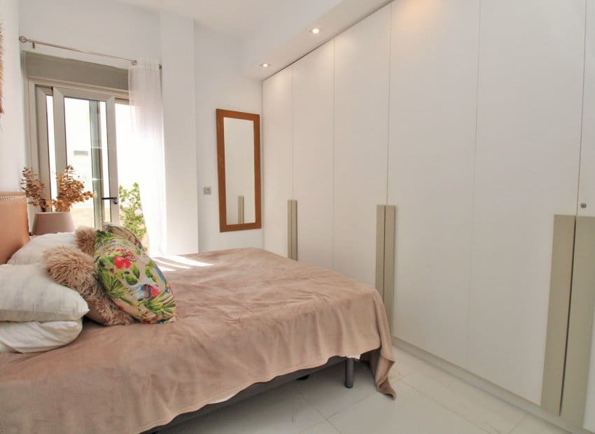 4 soverom Villa til salgs i Villamartin med svømmebasseng - € 477 000 (Ref: 9219193)