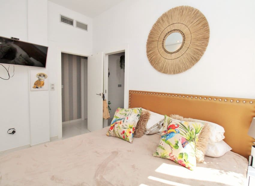 4 soverom Villa til salgs i Villamartin med svømmebasseng - € 477 000 (Ref: 9219193)