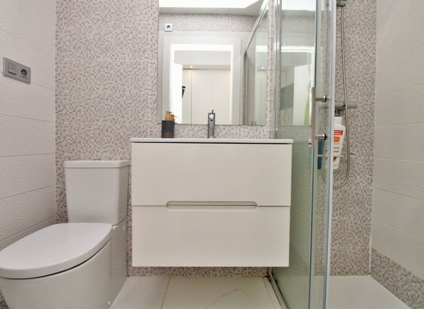 4 soverom Villa til salgs i Villamartin med svømmebasseng - € 477 000 (Ref: 9219193)