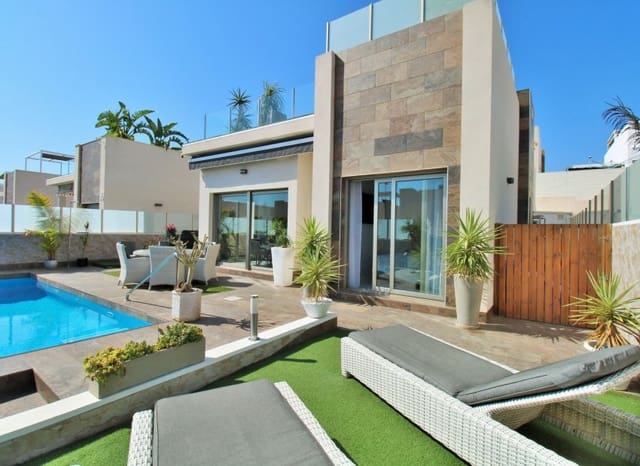 4 soverom Villa til salgs i Villamartin, Orihuela med svømmebasseng - € 477 000 (Ref: 9219193)