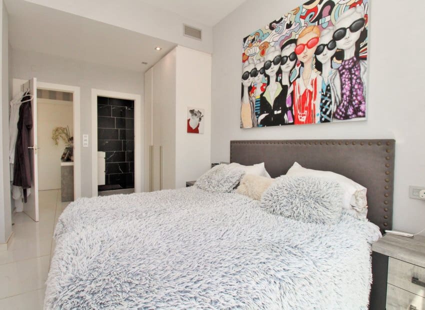 4 soverom Villa til salgs i Villamartin med svømmebasseng - € 477 000 (Ref: 9219193)