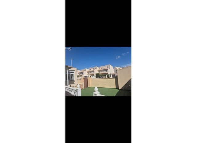 3 quarto Casa em Banda para venda em Playa Flamenca, Orihuela com piscina - 239 000 € (Ref: 9221437)