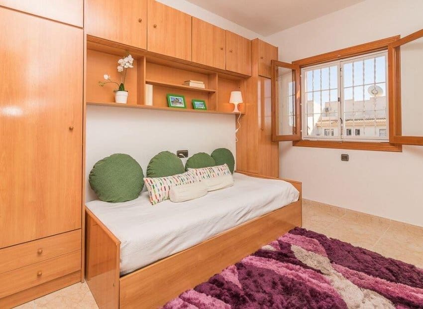 3 quarto Casa em Banda para venda em Playa Flamenca com piscina - 239 000 € (Ref: 9221437)