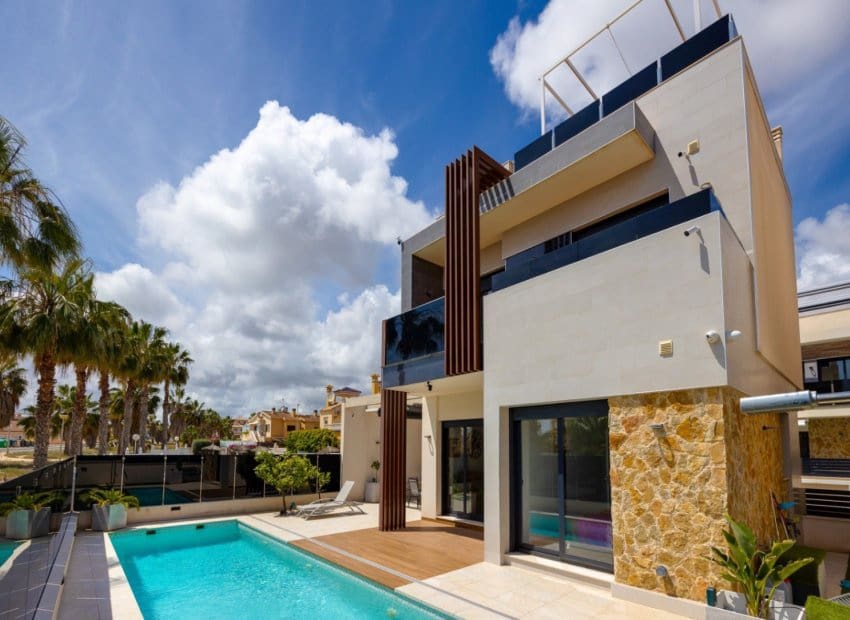 3 camera da letto Villa in vendita in Orihuela Costa con piscina - 850.000 € (Rif: 9235463)