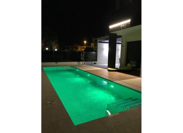 3 soveværelse Villa til salg i Lomas de Cabo Roig - Los Dolses, Orihuela med swimmingpool - € 850.000 (Ref: 9235463)