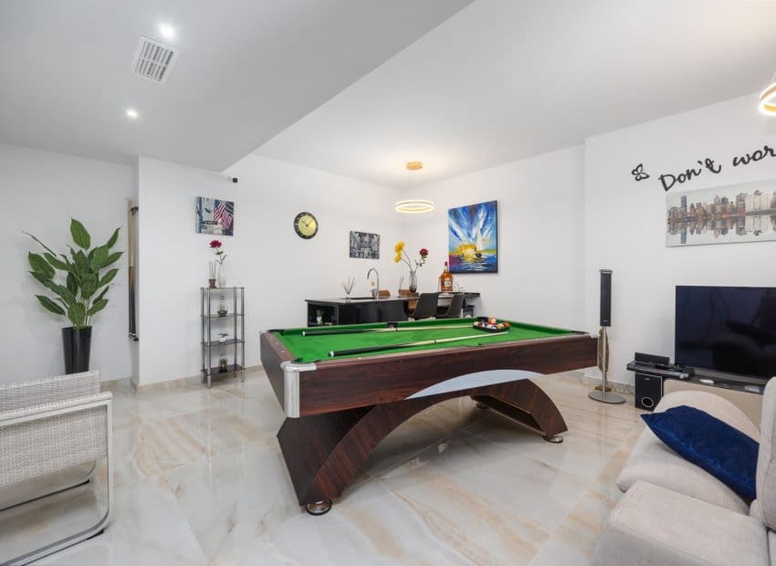 3 camera da letto Villa in vendita in Orihuela Costa con piscina - 850.000 € (Rif: 9235463)