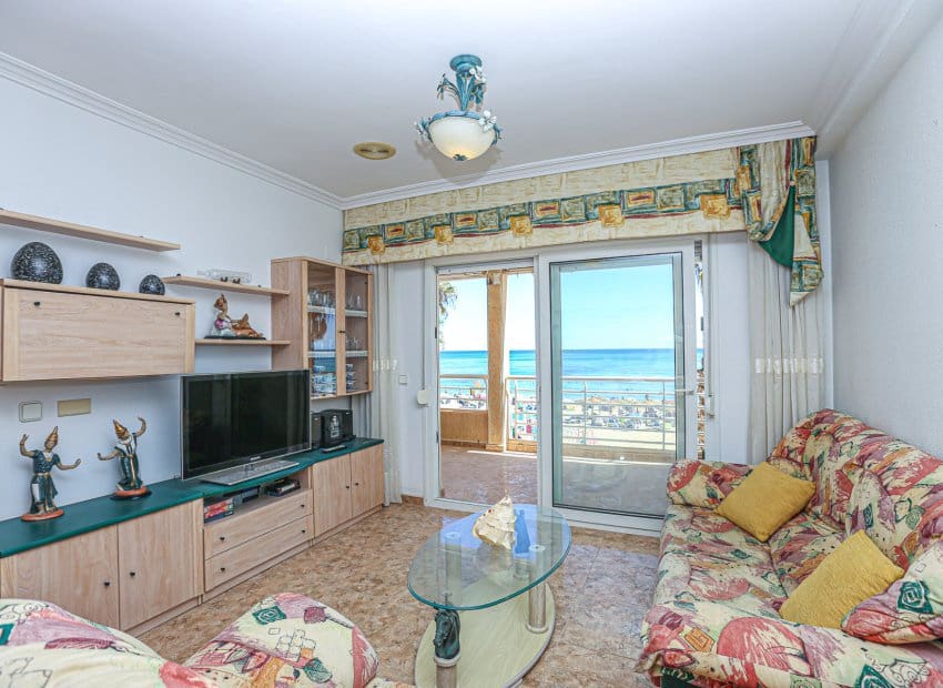 3 slaapkamer Strandappartement te koop in La Mata - € 360.000 (Ref: 9235464)
