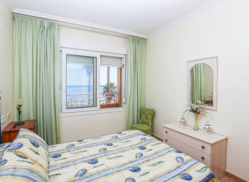 3 slaapkamer Strandappartement te koop in La Mata - € 360.000 (Ref: 9235464)