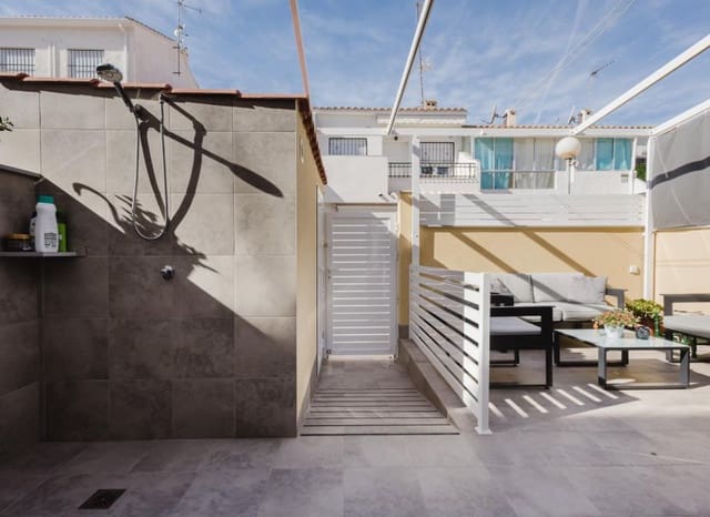 3 sypialnia Bungalow na sprzedaż w Playa de los Náufragos, Torrevieja z basenem - 185 000 € (Ref: 9235466)