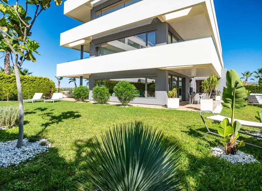 3 bedroom Apartment for sale in Orihuela with pool - € 945,000 (Ref: 9235468)