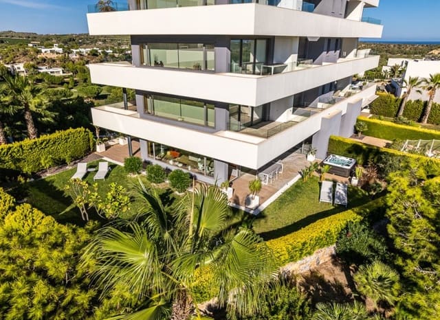 3 chambre Appartement à vendre à Dehesa de Campoamor, Orihuela avec piscine - 945 000 € (Ref: 9235468)