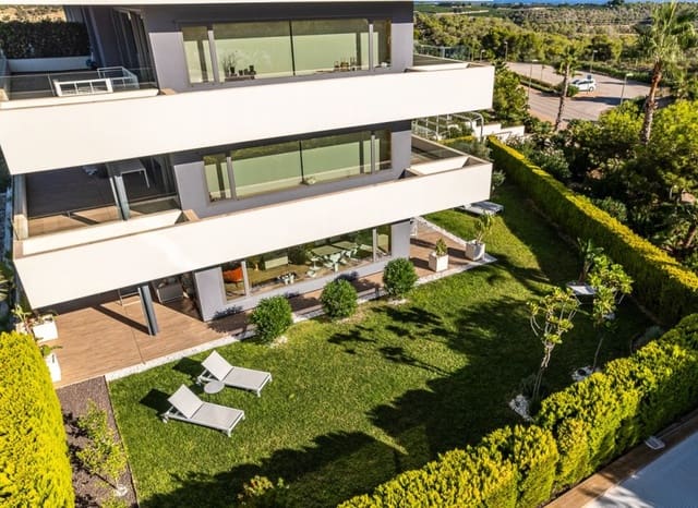 3 chambre Appartement à vendre à Dehesa de Campoamor, Orihuela avec piscine - 945 000 € (Ref: 9235468)