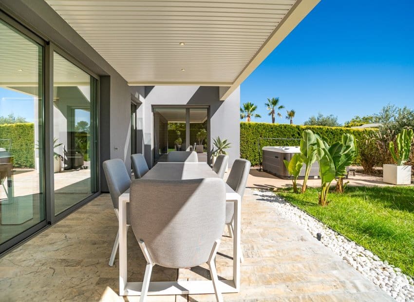 3 bedroom Apartment for sale in Orihuela with pool - € 945,000 (Ref: 9235468)