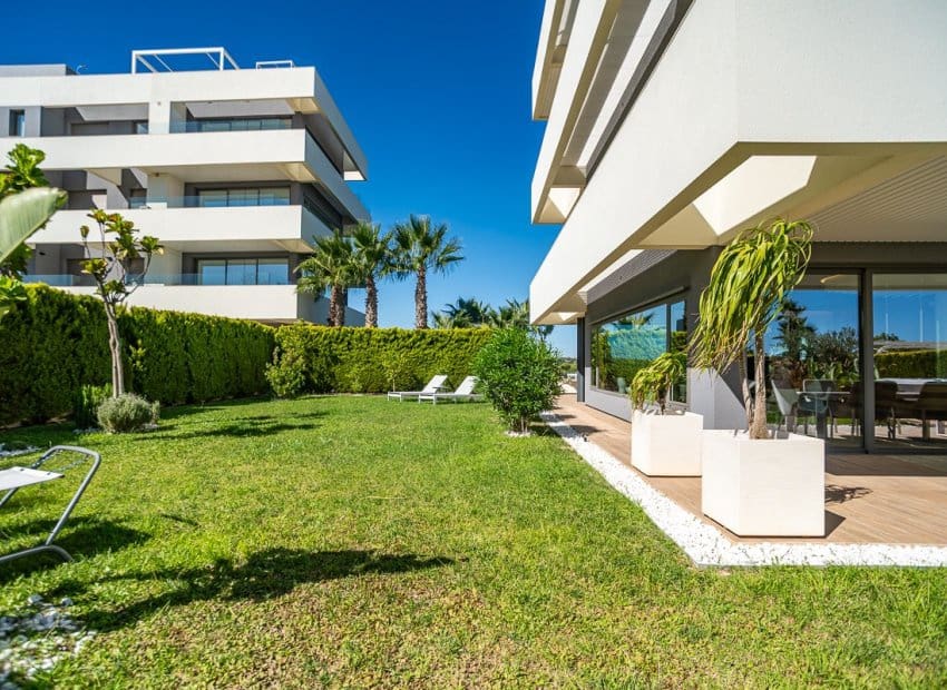3 bedroom Apartment for sale in Orihuela with pool - € 945,000 (Ref: 9235468)