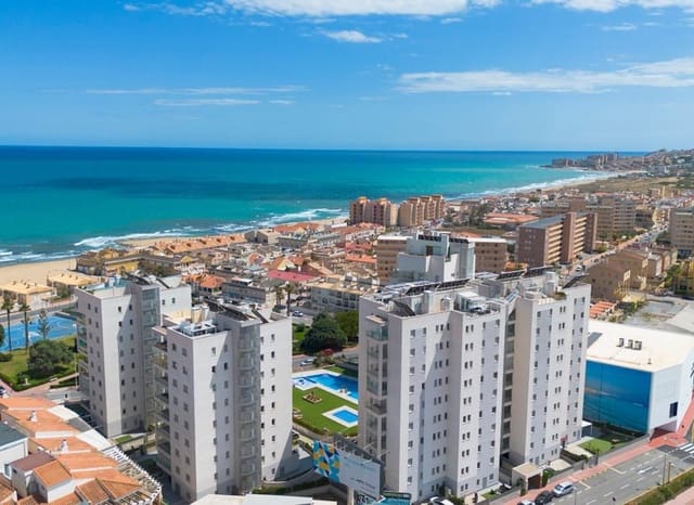 2 Zimmer Strandapartment zu verkaufen in Los Europeos, Torrevieja mit Pool - 319.500 € (Ref: 9235474)