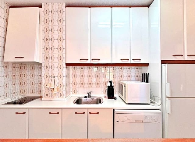 1 bedroom Apartment for sale in Rocio del Mar, Torrevieja - € 149,900 (Ref: 9242266)