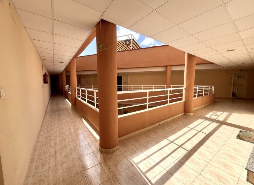 2 bedroom Apartment for sale in San Miguel de Salinas with pool - € 165,000 (Ref: 9242268)