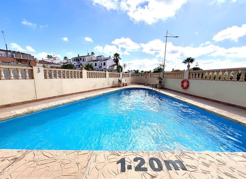 2 bedroom Apartment for sale in San Miguel de Salinas with pool - € 165,000 (Ref: 9242268)
