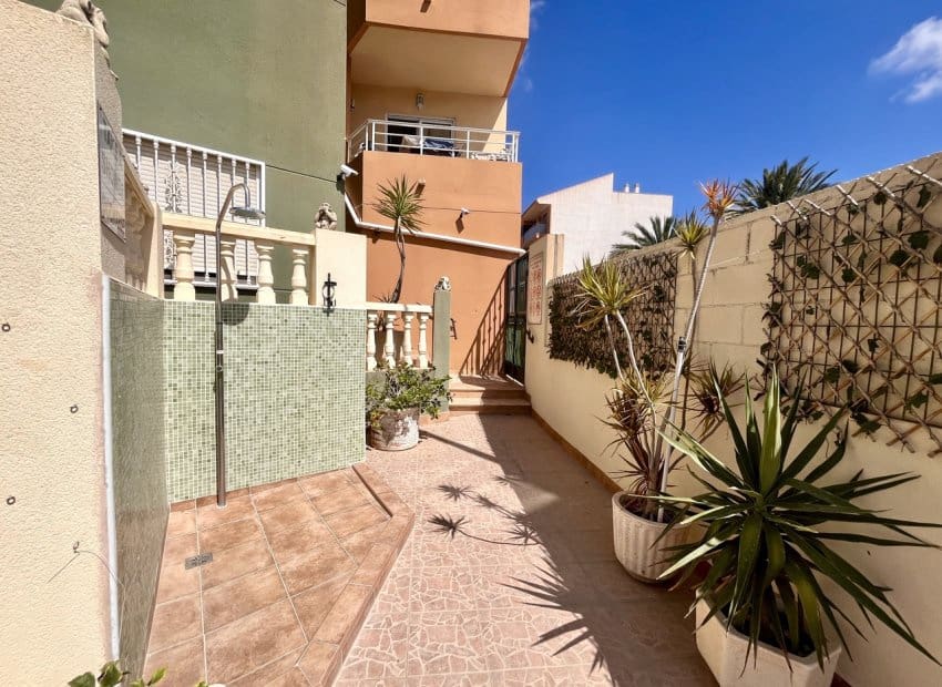 2 bedroom Apartment for sale in San Miguel de Salinas with pool - € 165,000 (Ref: 9242268)