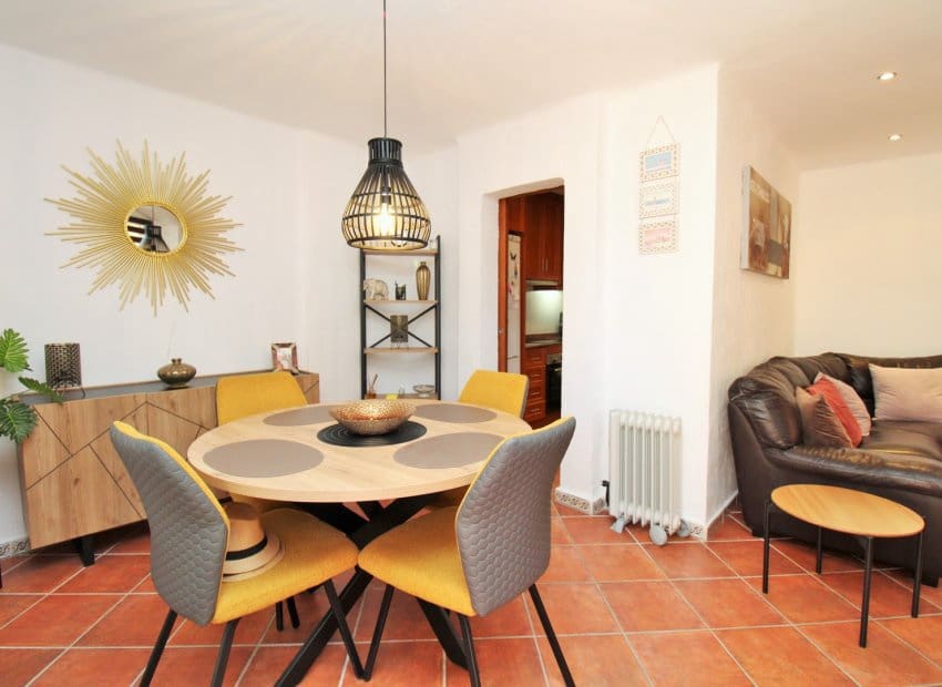 2 soveværelse Lejlighed til salg i Punta Prima med swimmingpool - € 194.950 (Ref: 9245755)