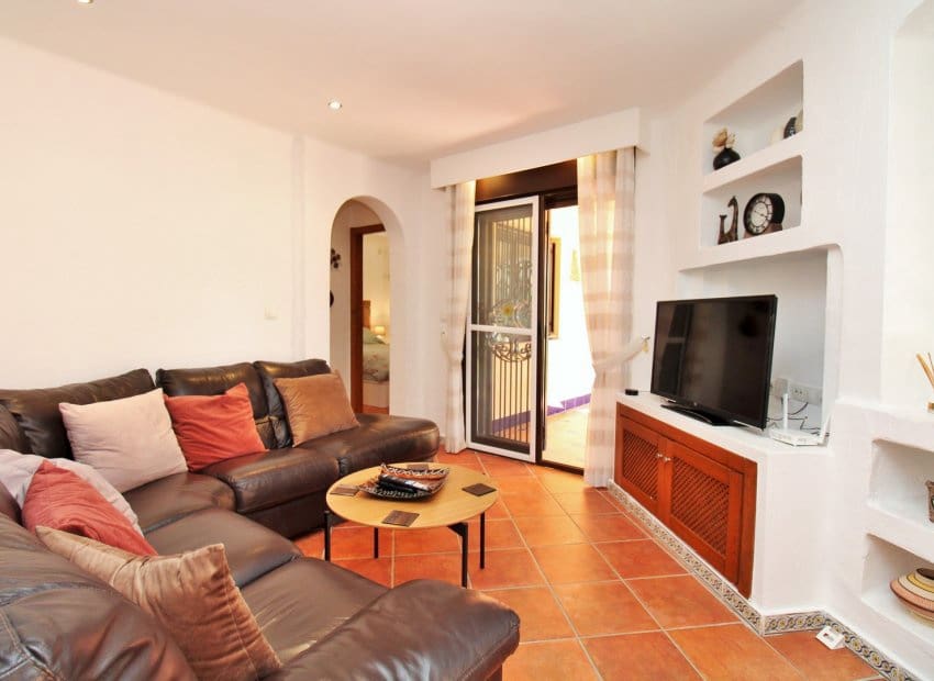 2 soveværelse Lejlighed til salg i Punta Prima med swimmingpool - € 194.950 (Ref: 9245755)