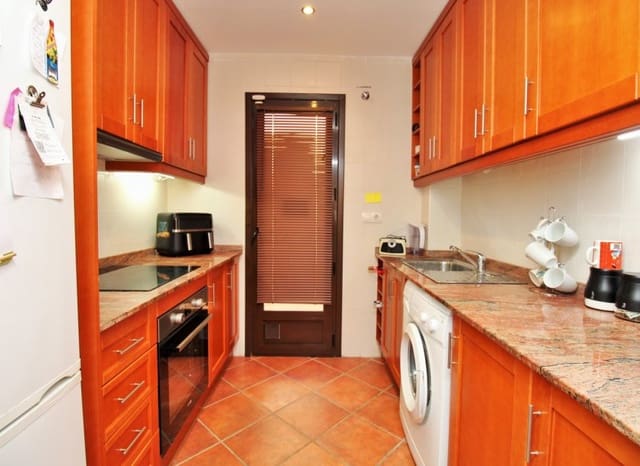 2 soveværelse Lejlighed til salg i Punta Prima, Torrevieja med swimmingpool - € 194.950 (Ref: 9245755)