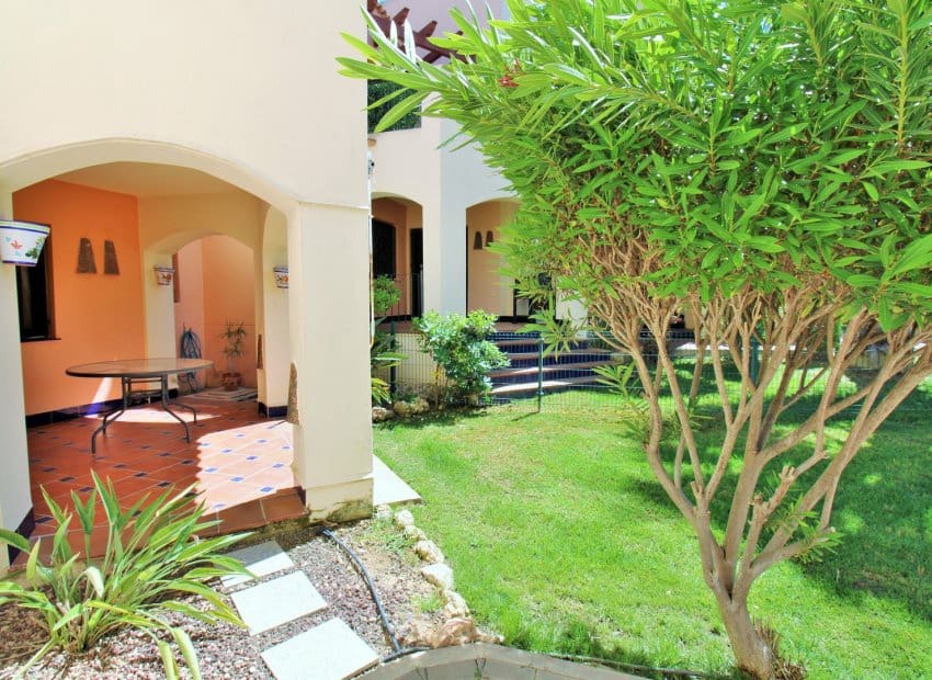 2 soveværelse Lejlighed til salg i Punta Prima med swimmingpool - € 194.950 (Ref: 9245755)