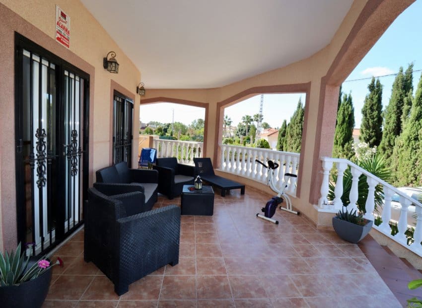 4 sypialnia Willa na sprzedaż w Catral z basenem - 459 000 € (Ref: 9245756)