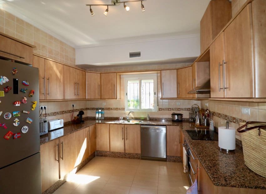 4 sypialnia Willa na sprzedaż w Catral z basenem - 459 000 € (Ref: 9245756)