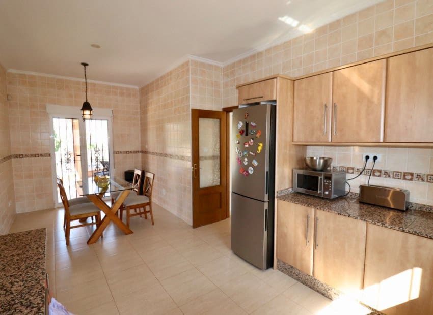 4 sypialnia Willa na sprzedaż w Catral z basenem - 459 000 € (Ref: 9245756)