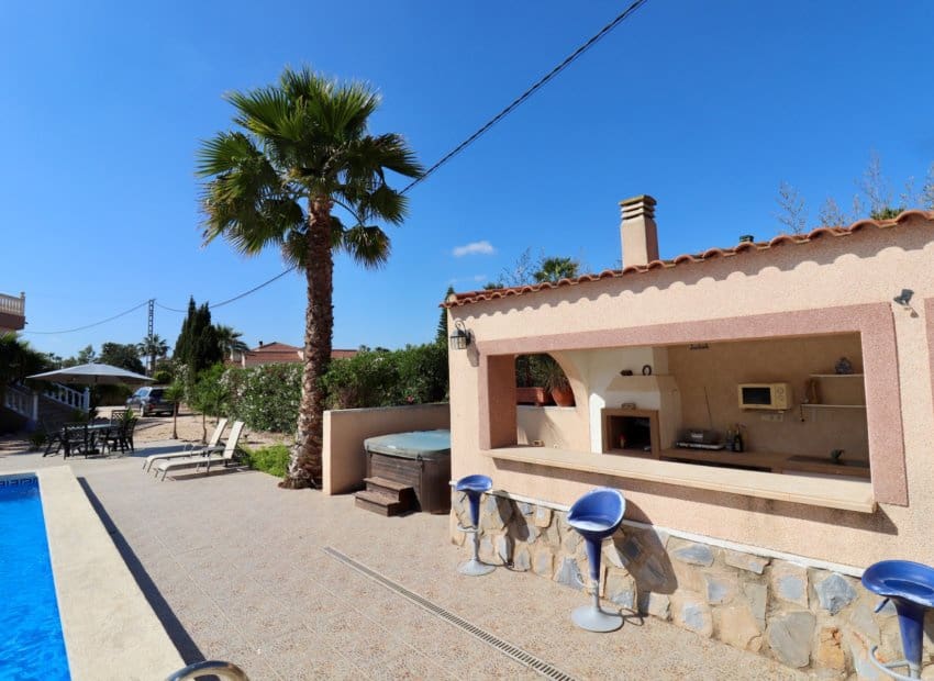 4 sypialnia Willa na sprzedaż w Catral z basenem - 459 000 € (Ref: 9245756)