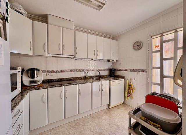 3 soveværelse Byhus til salg i Doña Pepa, Rojales med swimmingpool - € 249.000 (Ref: 9245762)