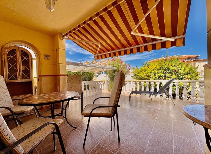 3 soveværelse Byhus til salg i Dona Pepa med swimmingpool - € 249.000 (Ref: 9245762)