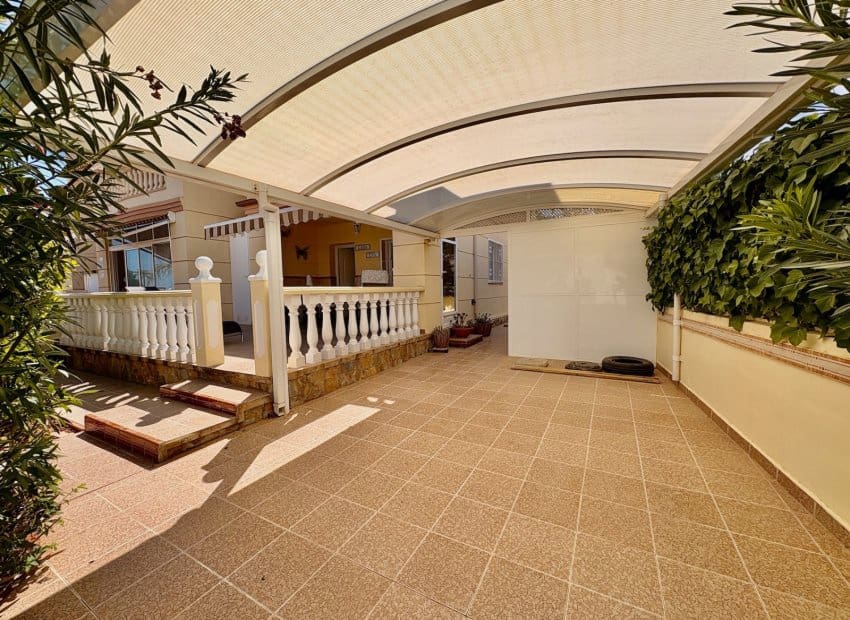 3 soveværelse Byhus til salg i Dona Pepa med swimmingpool - € 249.000 (Ref: 9245762)