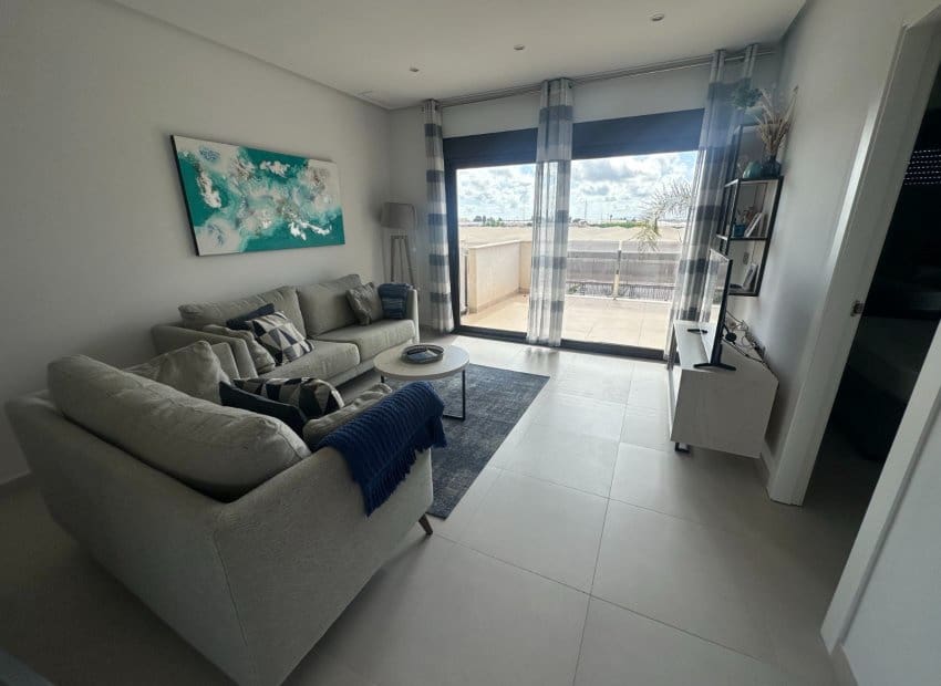 2 sypialnia Apartament na sprzedaż w Dolores De Pacheco z basenem - 210 000 € (Ref: 9245764)