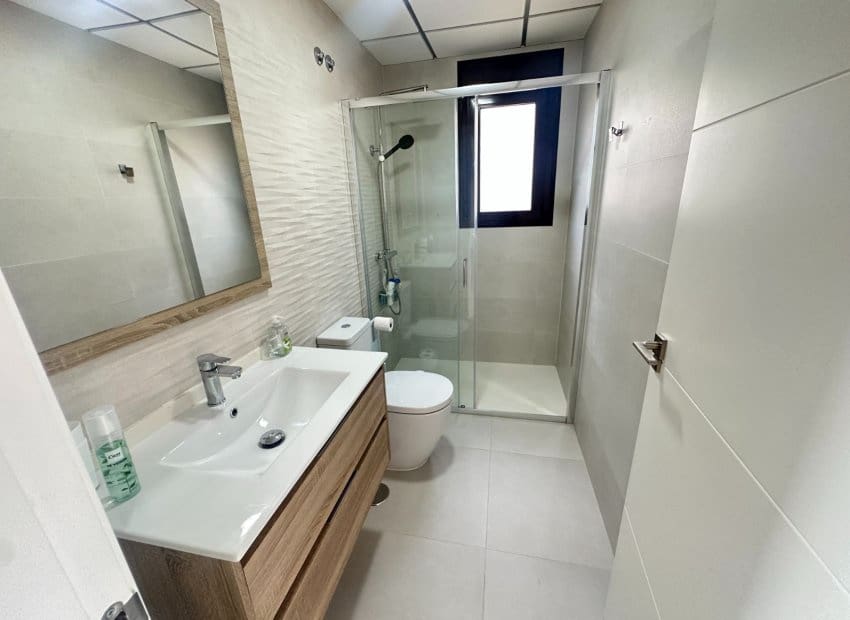 2 sypialnia Apartament na sprzedaż w Dolores De Pacheco z basenem - 210 000 € (Ref: 9245764)