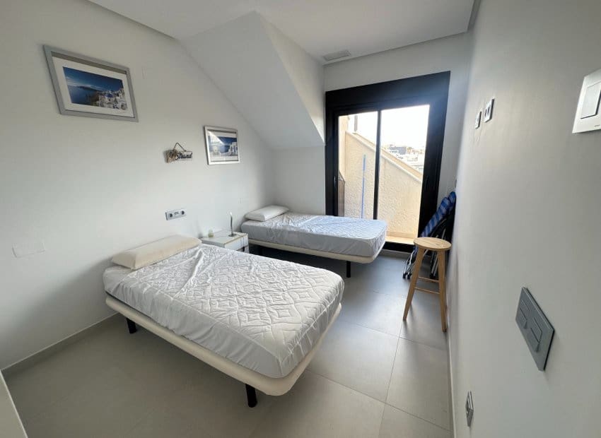 2 sypialnia Apartament na sprzedaż w Dolores De Pacheco z basenem - 210 000 € (Ref: 9245764)